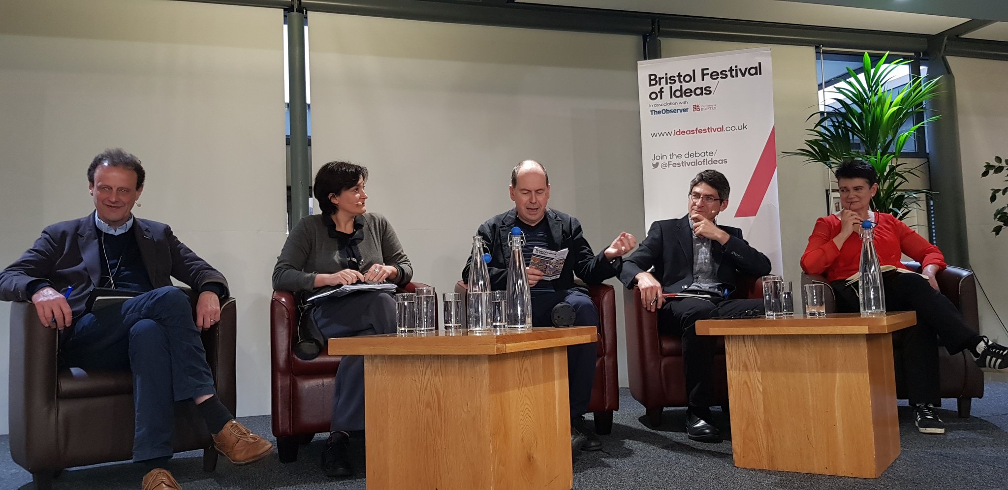 @FestivalofIdeas #economicsfest. From a UK point of view  will Brext will prove to be  a spanner in the works for 4th Industrial Revolution https://t.co/VsmMu1Y7cR